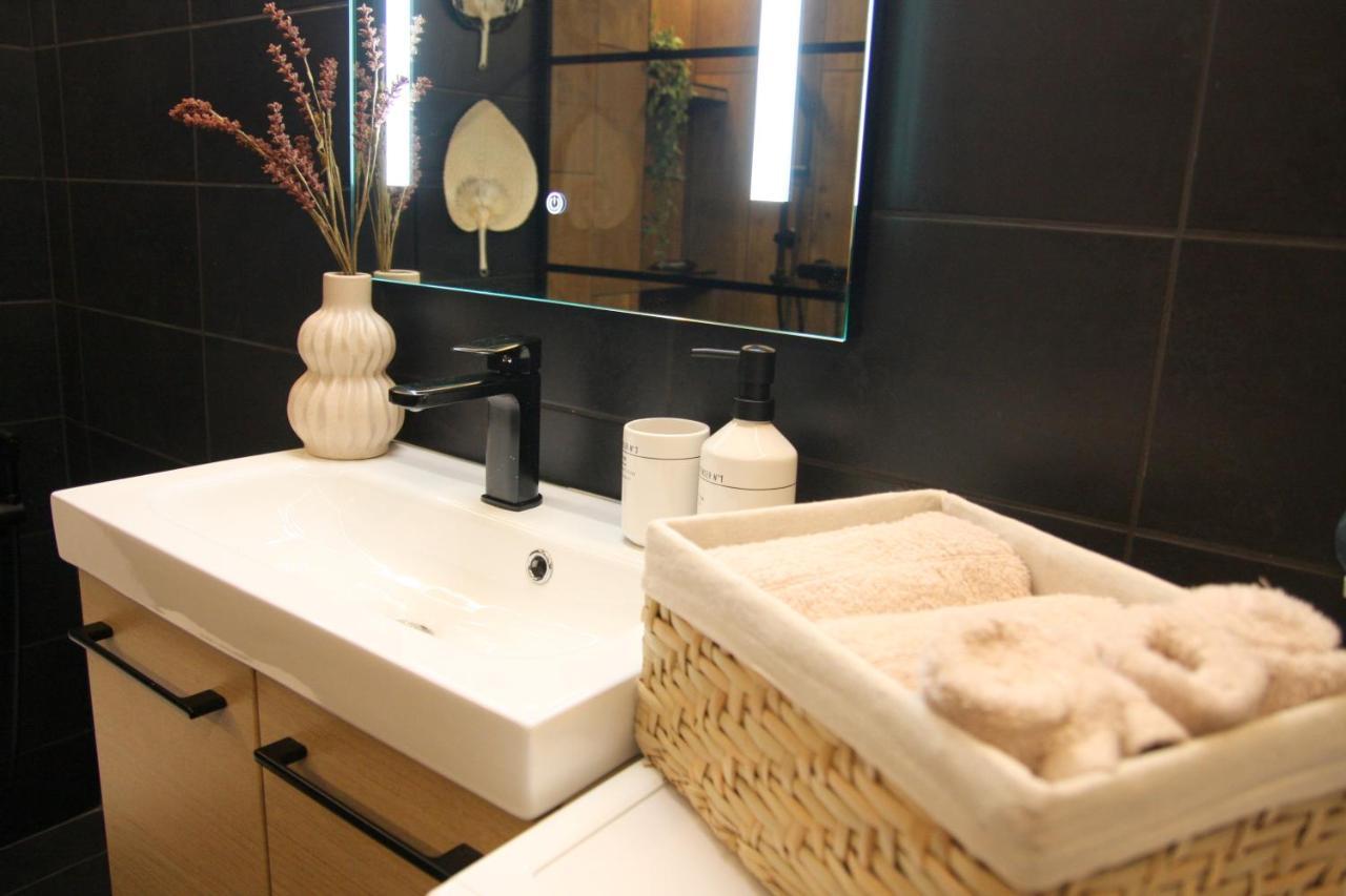 Wisdom'S Nest Athens Apartment Bagian luar foto