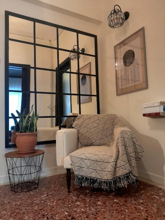 Wisdom'S Nest Athens Apartment Bagian luar foto